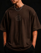 Camiseta Oversized Religiosa - Medalha de São Bento Gold