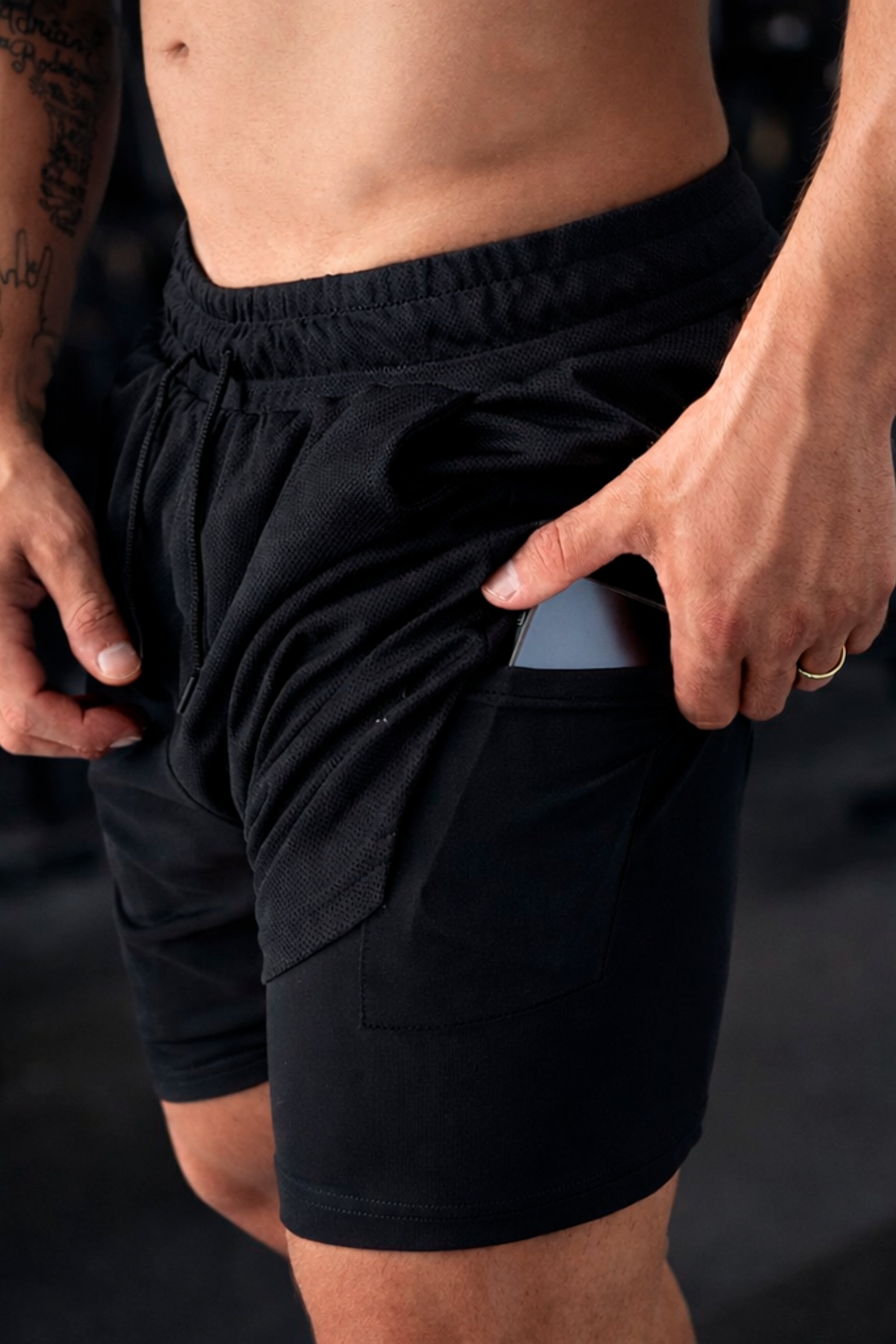 Short 2 em 1 Dryfit + Short Compressão - Attack On Titan