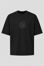 Camiseta Oversized Religiosa - Medalha de São Bento Gold